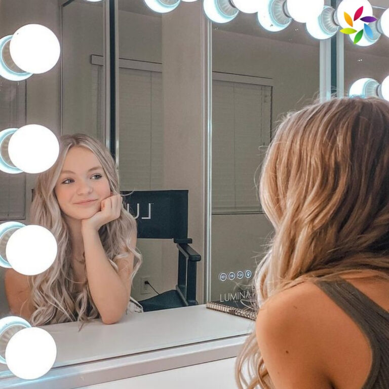 Mirror Captions For Instagram